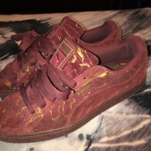 PUMAS - Picture 2 of 3